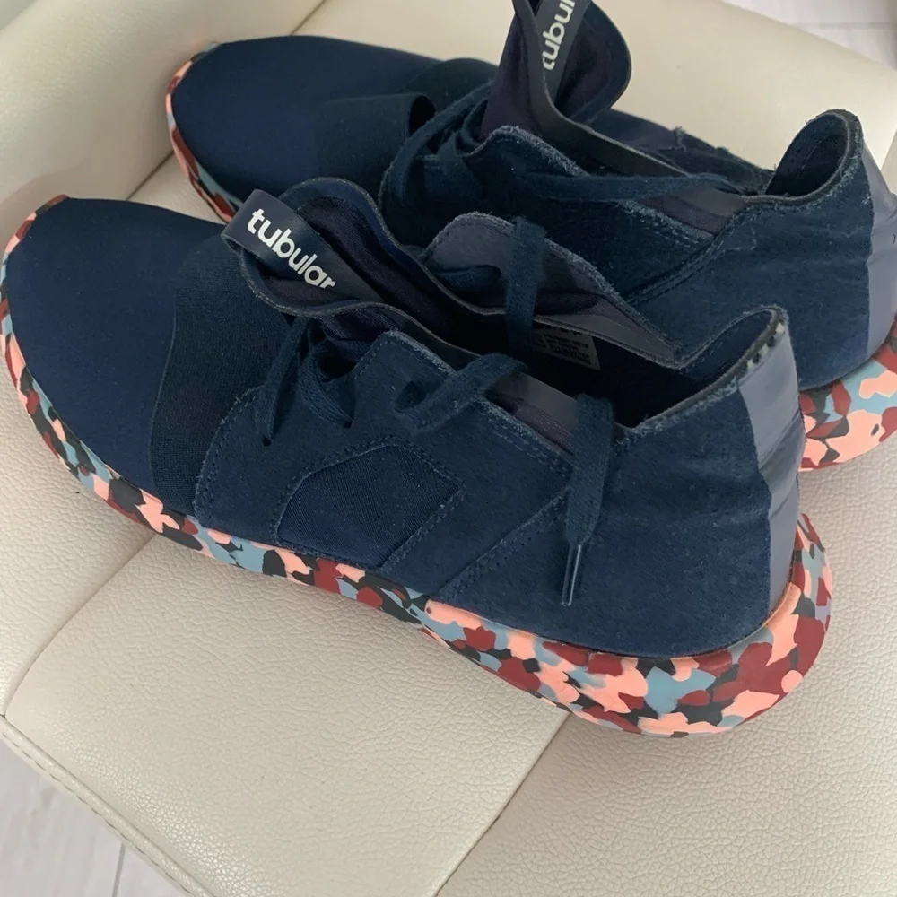 Adidas Tubular Womens Size 8.5 Navy Blue Walking Athletic Running Shoes Sneakers